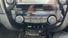 Nissan X-Trail 1.7 dCi Tekna 5dr Diesel Station Wagon